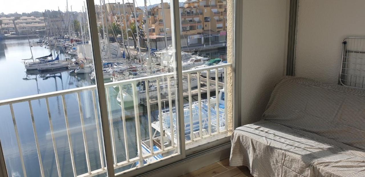 Studio Gruissan Vue Port Esterno foto